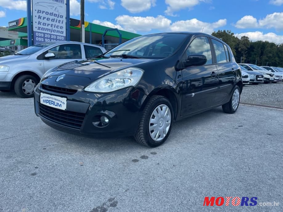 2009' Renault Clio 1,2 16V photo #1