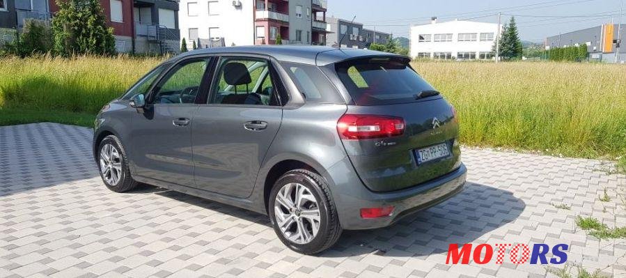 2015' Citroen C4 Picasso photo #2