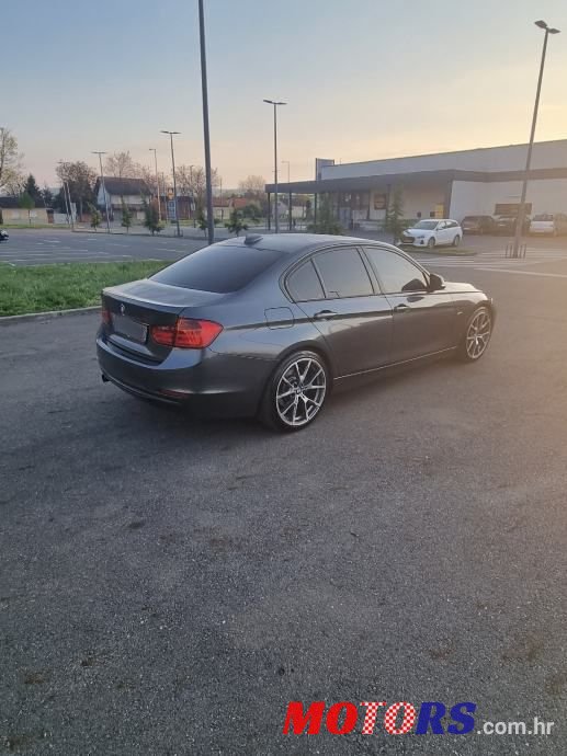 2015' BMW Serija 3 318Xd photo #3