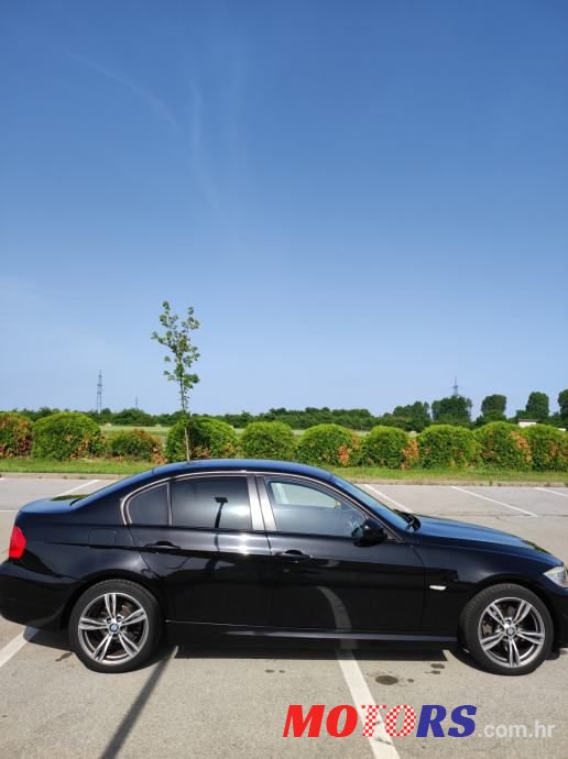 2010' BMW Serija 3 316D photo #4