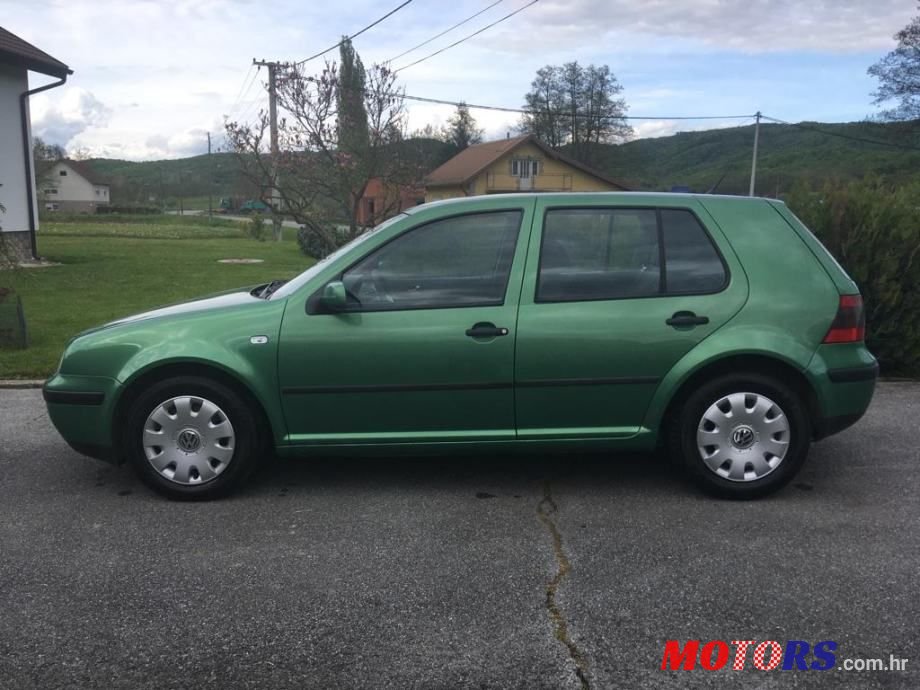 2001' Volkswagen Golf 4 1,9 Tdi photo #2