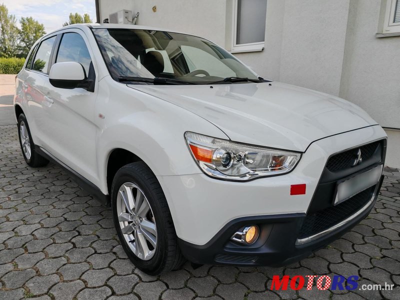 2011' Mitsubishi ASX 1,8 photo #2