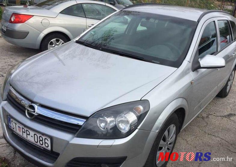 2006' Opel Astra 1,3 Cdti Sport photo #1