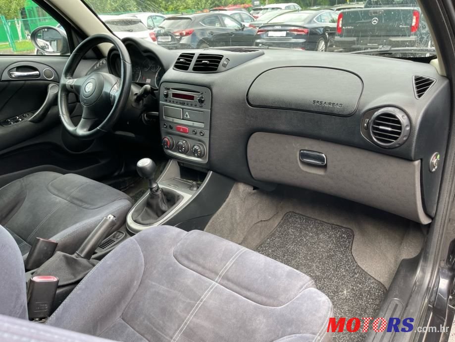 2008' Alfa Romeo 147 photo #5