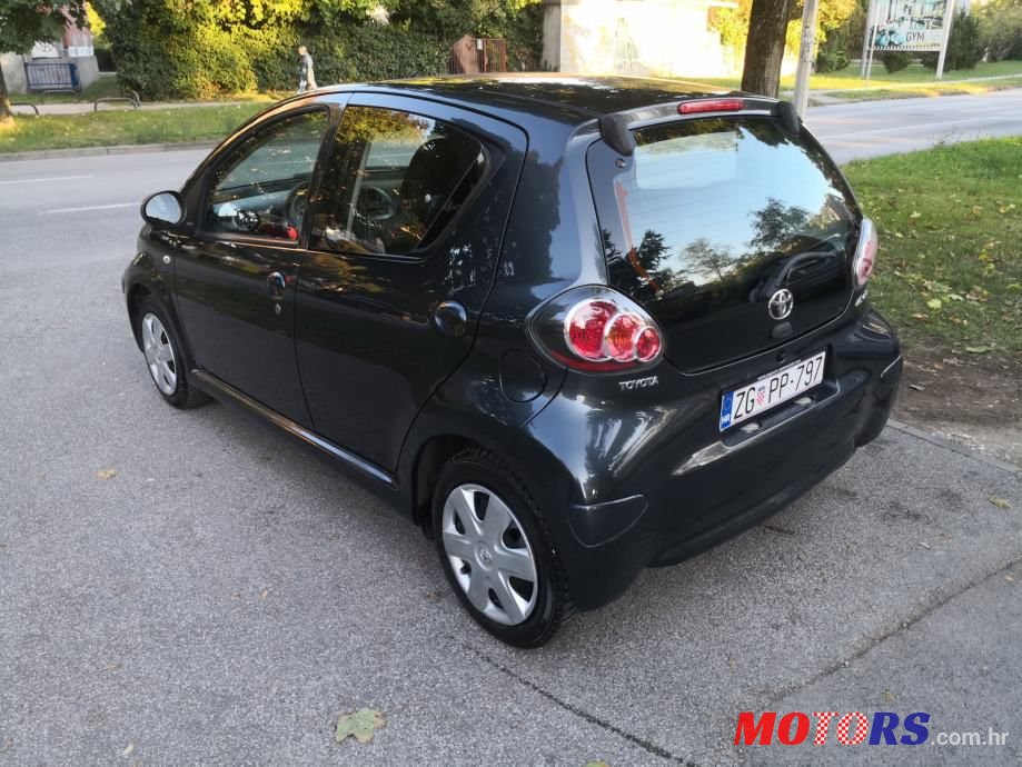 2011' Toyota Aygo 1,0 Vvt-I photo #4