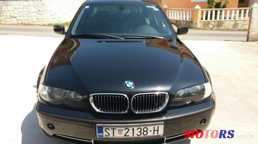 2003' BMW Serija 3 330Xi photo #1