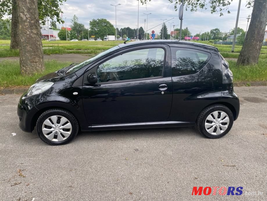 2011' Citroen C1 1,0 photo #5