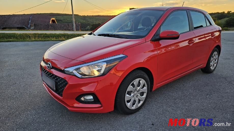 2020' Hyundai i20 1,25 photo #3