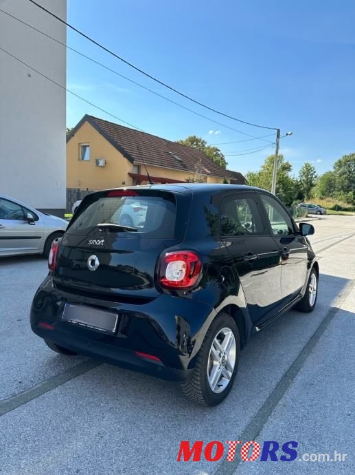2020' Smart Forfour Smart Eq photo #5