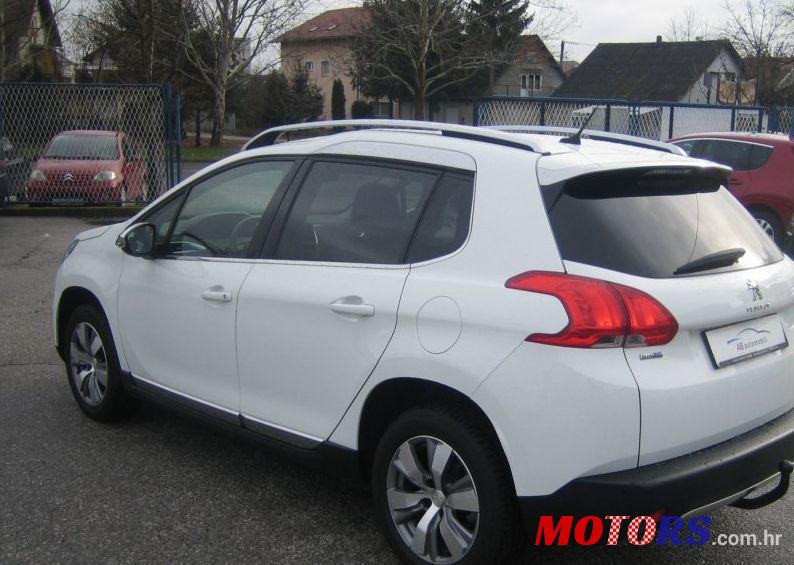 2016' Peugeot 2008 1,6 photo #2