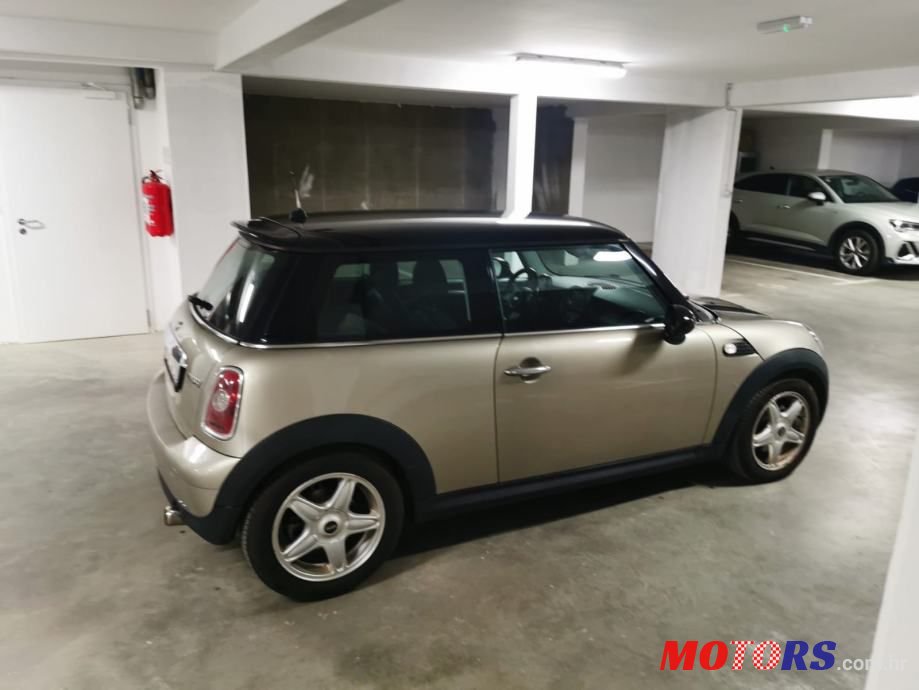 2007' MINI Cooper photo #4