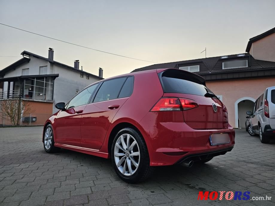 2015' Volkswagen Golf 7 R-Line photo #2