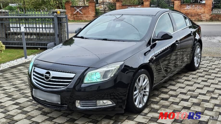 2011' Opel Insignia 2,0 Cdti photo #1