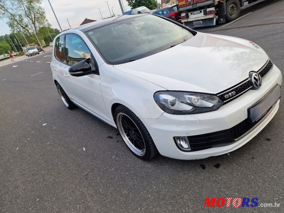 2010' Volkswagen Golf 6 2,0 Tdi photo #1