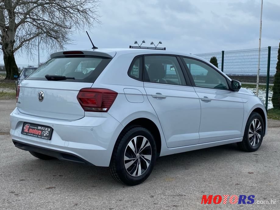 2020' Volkswagen Polo 1,0 photo #2