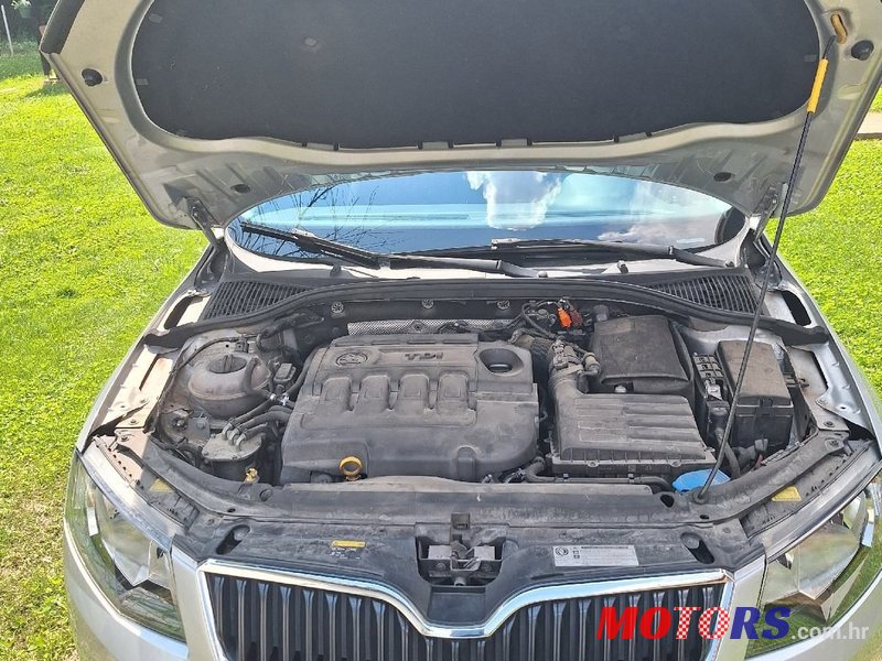 2014' Skoda Octavia 1,6 Tdi photo #2