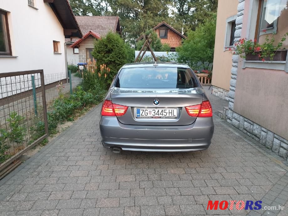 2011' BMW Serija 3 318D photo #2