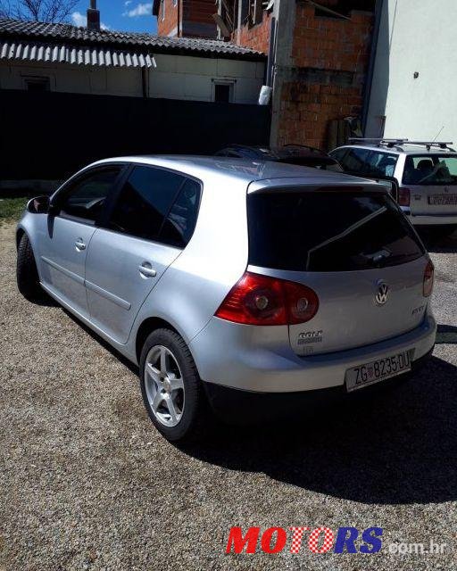 2004' Volkswagen Golf V 2,0 Tdi photo #1