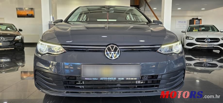 2020' Volkswagen Golf VIII 1,0 Etsi photo #3