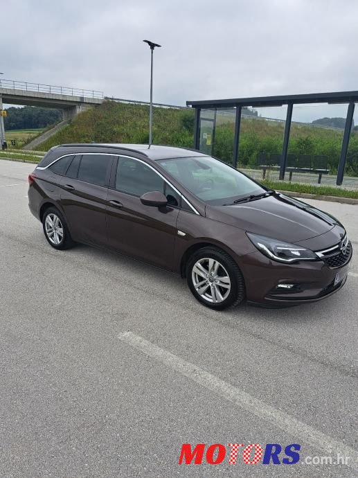 2018' Opel Astra 1.6 Cdti photo #5