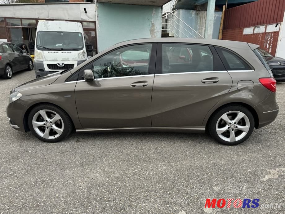 2012' Mercedes-Benz B-Klasa 180 Cdi photo #5