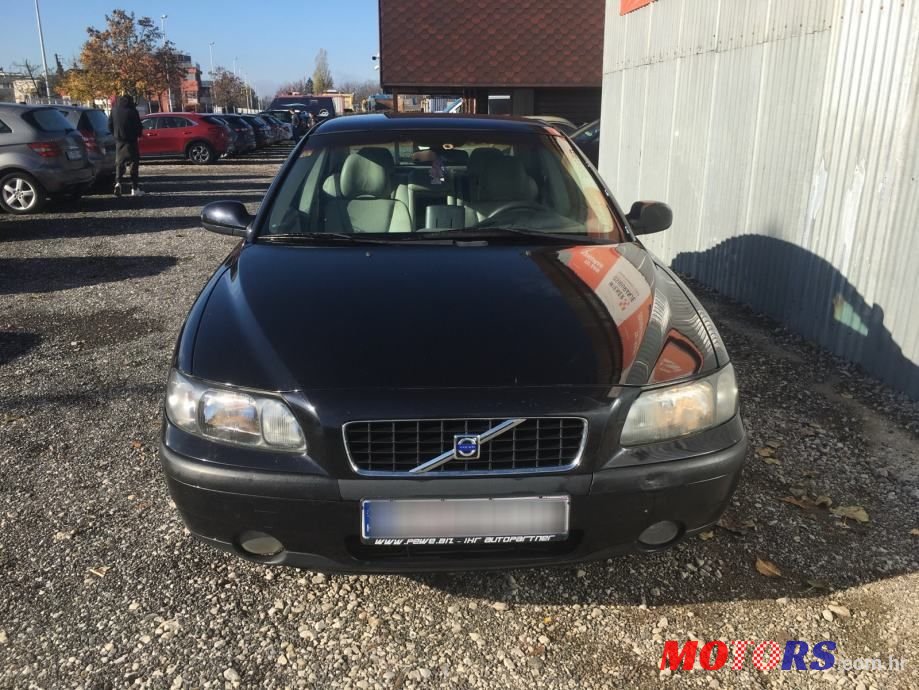 2003' Volvo S60 D5 photo #4