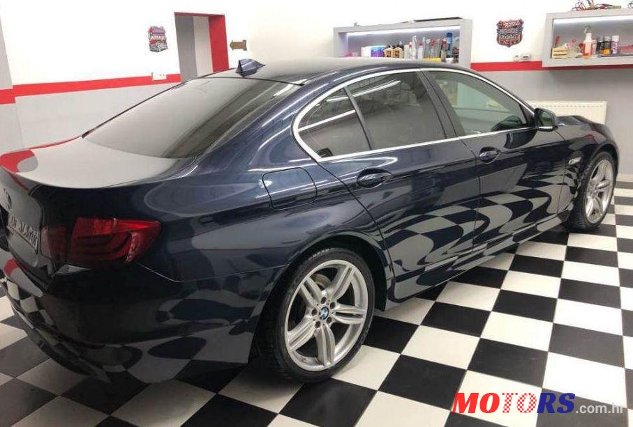 2011' BMW Serija 5 520D photo #1