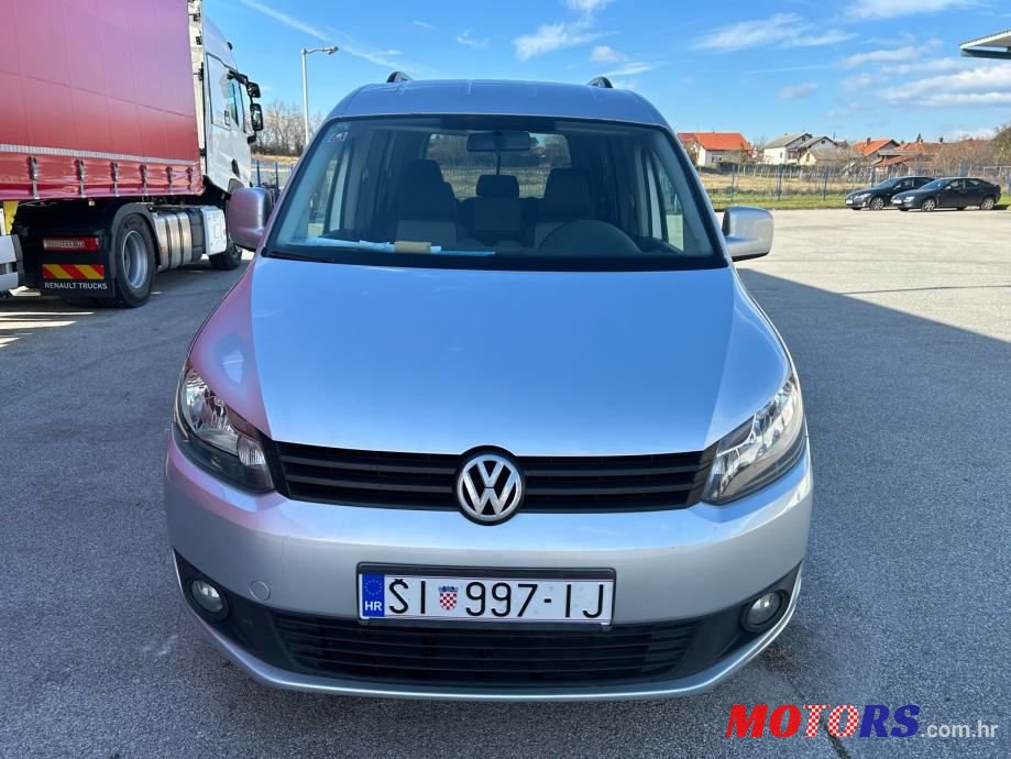 2011' Volkswagen Caddy photo #1