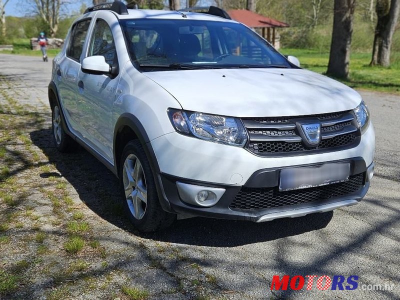 2015' Dacia Sandero 1,5 Dci 90 photo #2