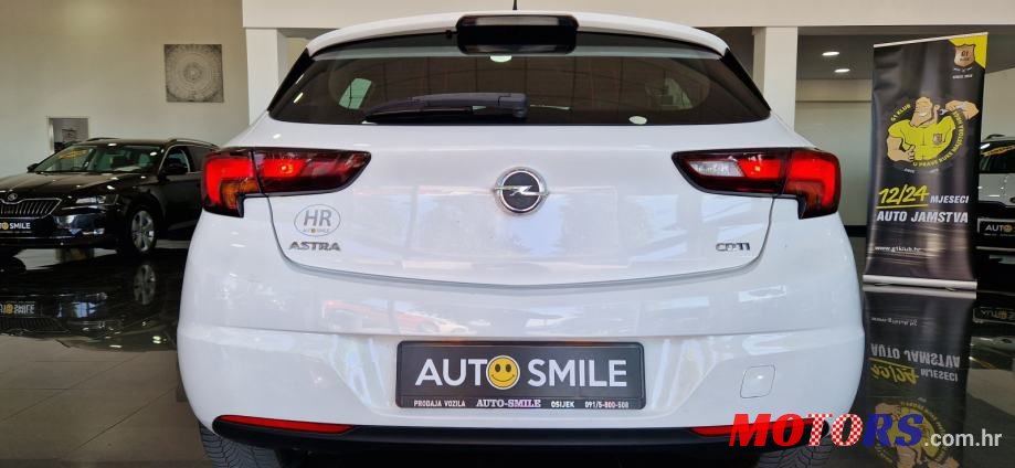 2018' Opel Astra 1.6 Cdti photo #4