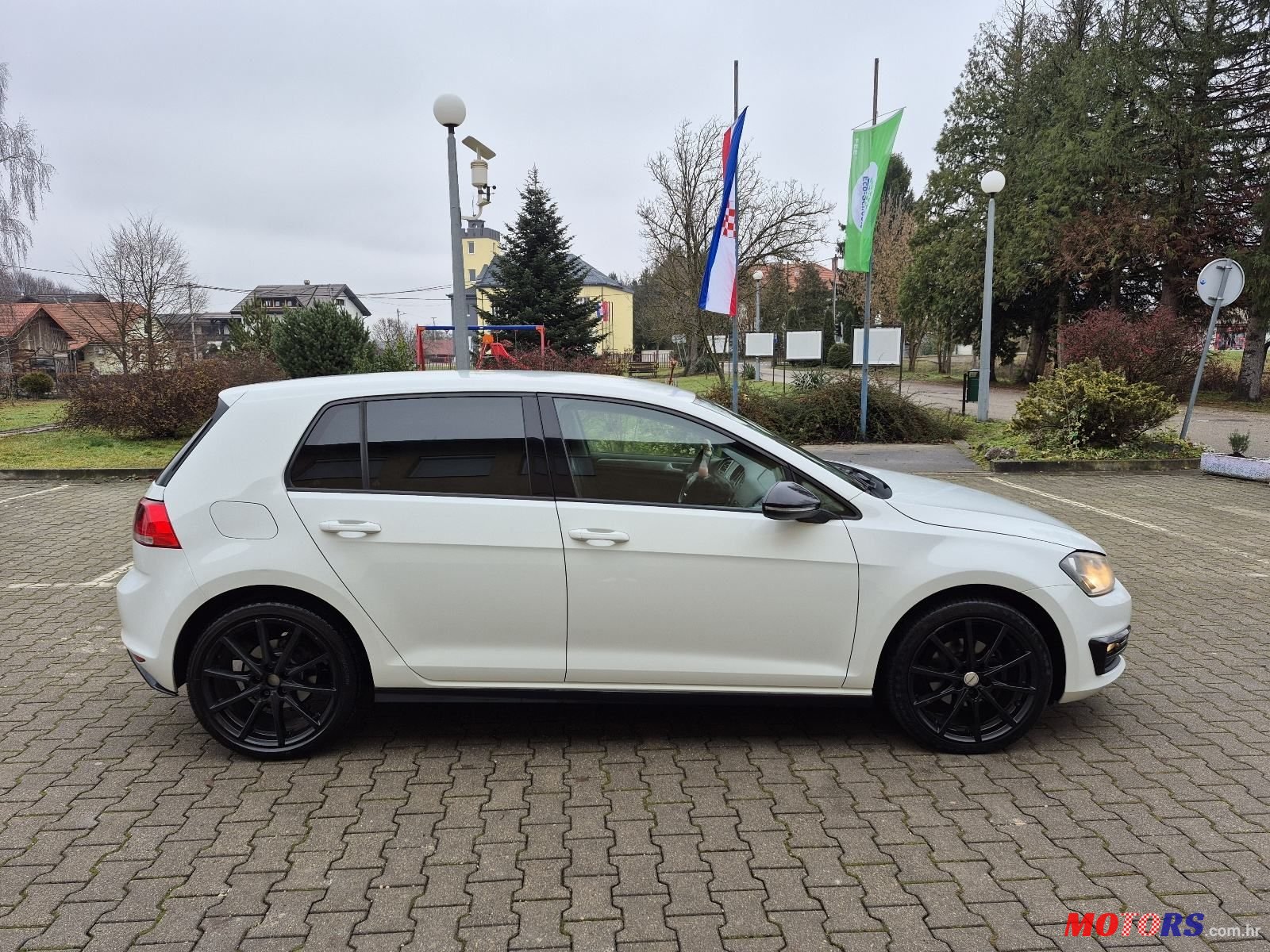 2013' Volkswagen Golf VII 1,6 Tdi Bmt photo #6