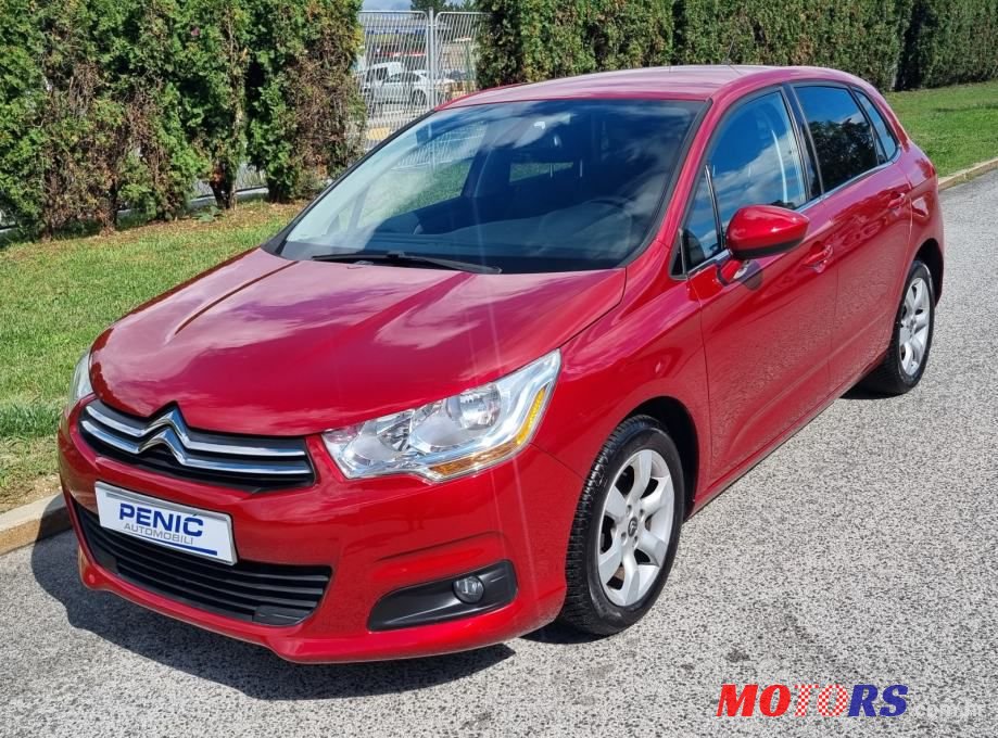 2012' Citroen C4 photo #1