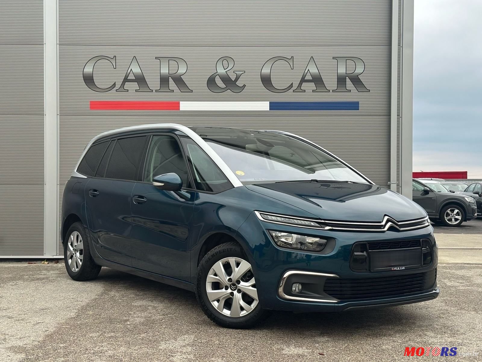 2019' Citroen C4 Grand Picasso photo #3