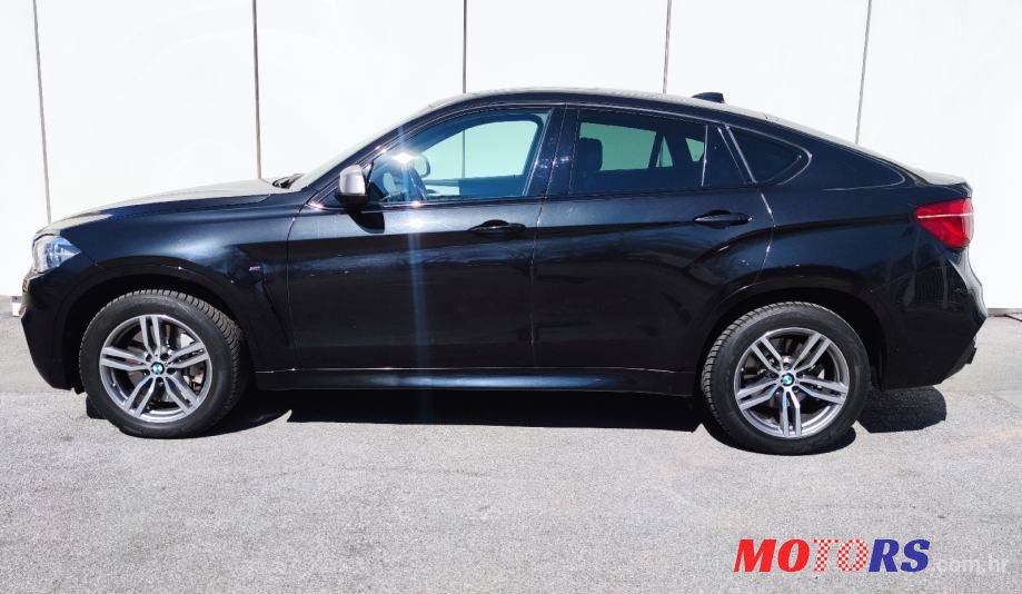 2015' BMW X6 M50D photo #3