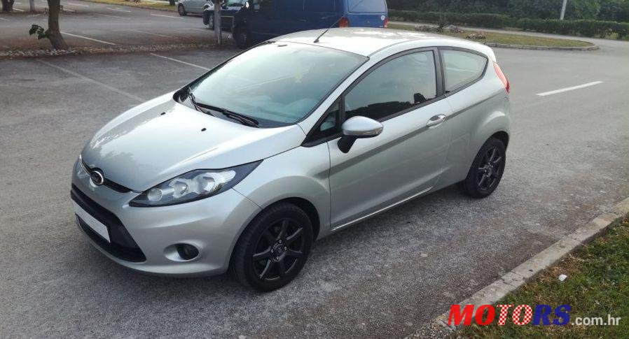 2010' Ford Fiesta 1,6 photo #1