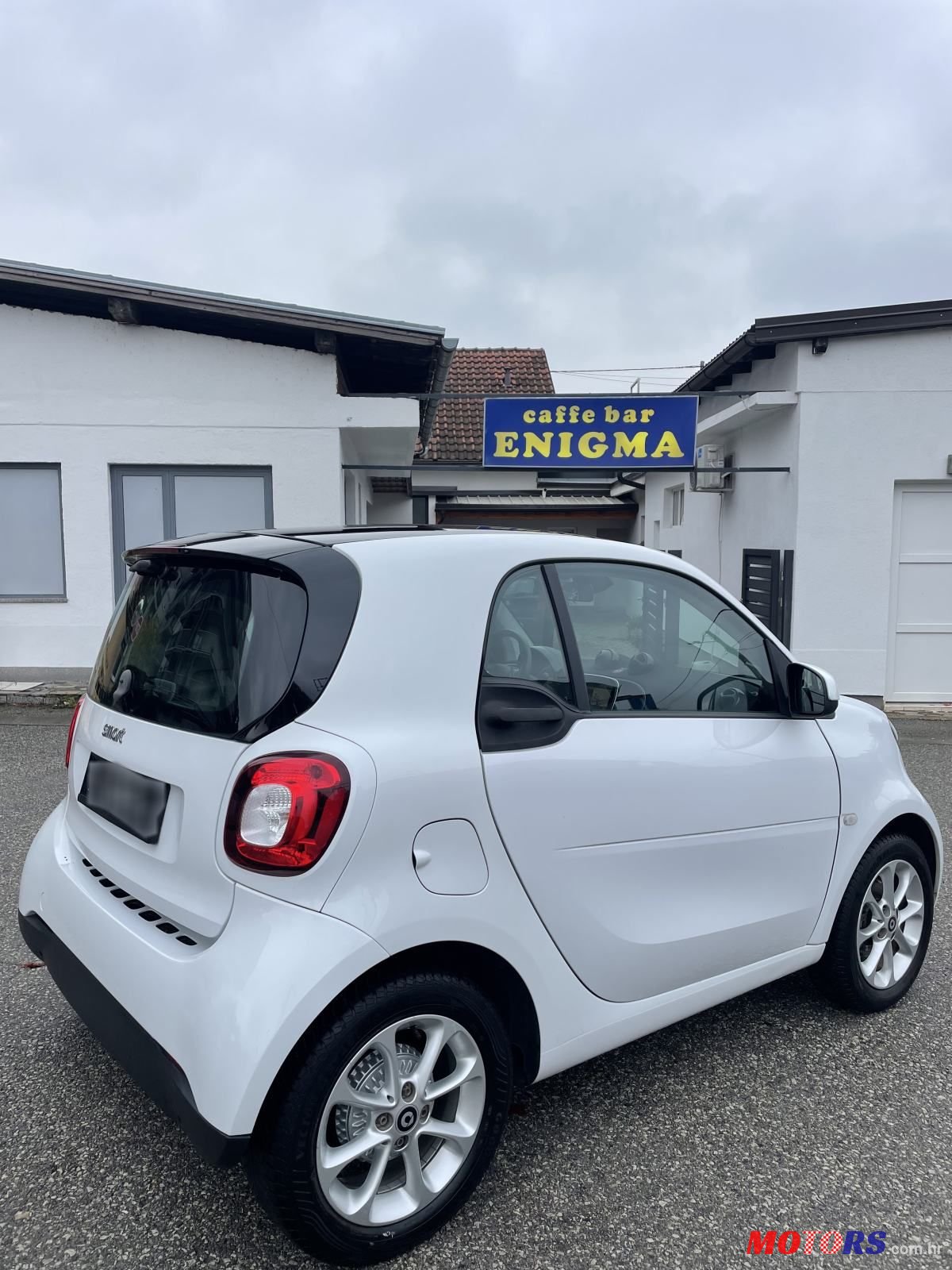 2017' Smart Fortwo photo #4