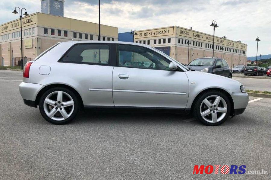 2002' Audi A3 1,9 Tdi photo #2