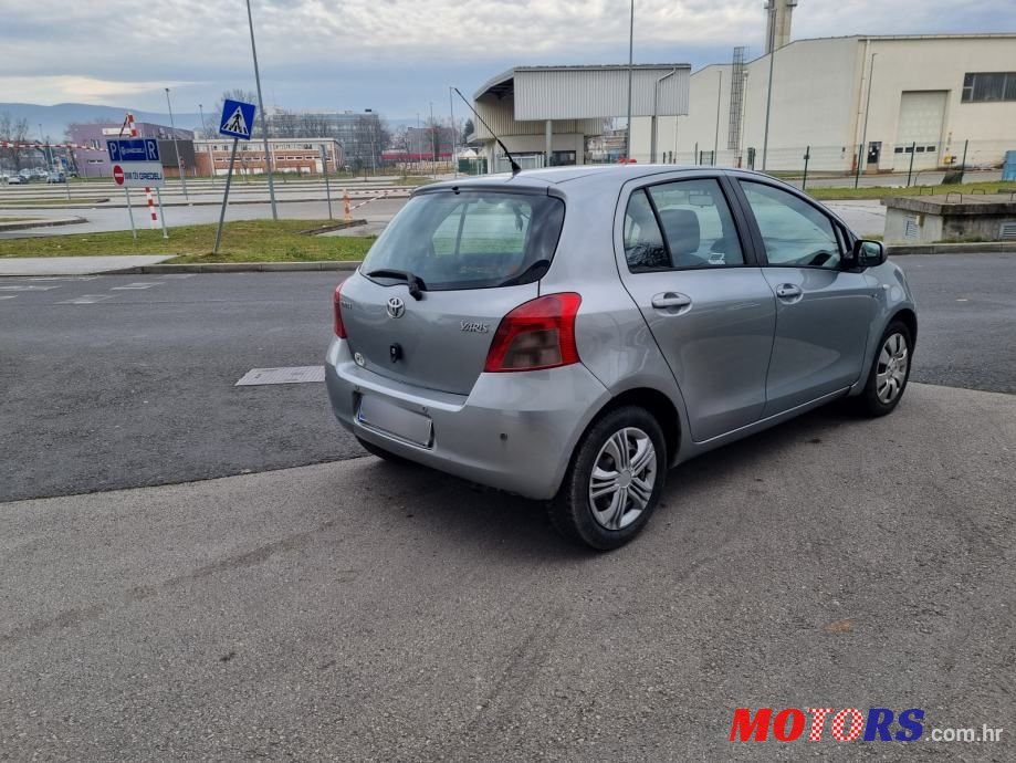 2006' Toyota Yaris 1,4 D-4D photo #6