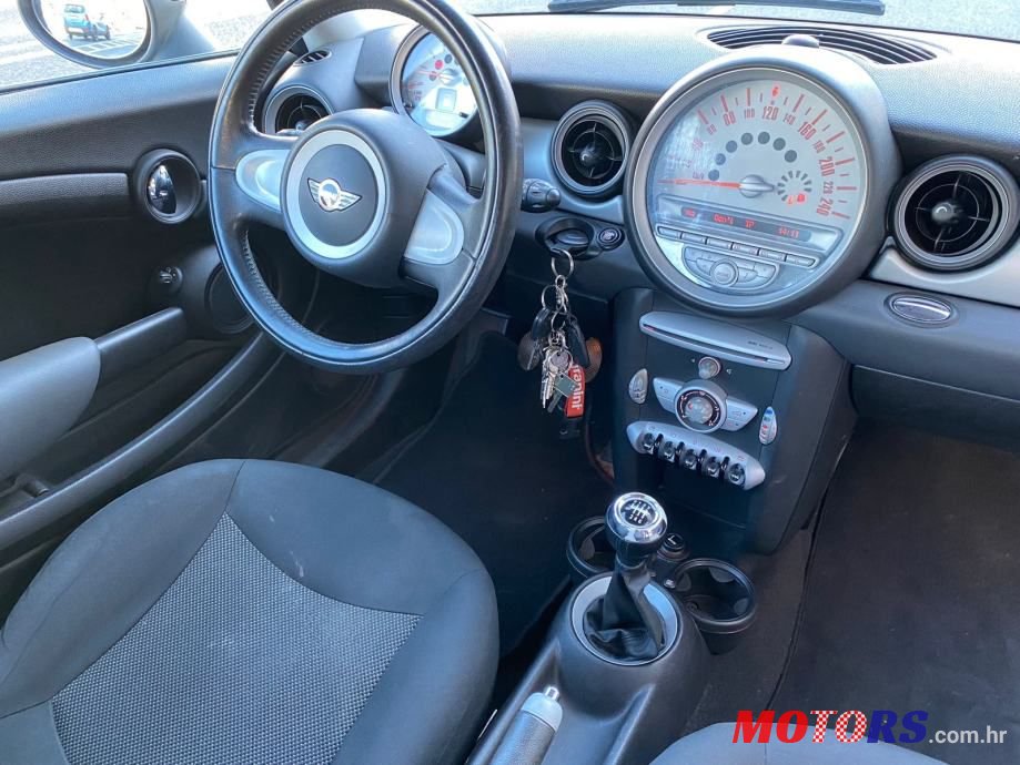 2007' MINI Cooper 1.6 photo #5
