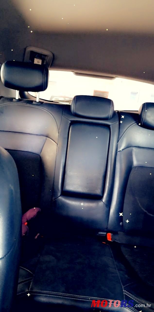 2010' Kia Sportage 2.o CRDI  4wd photo #1