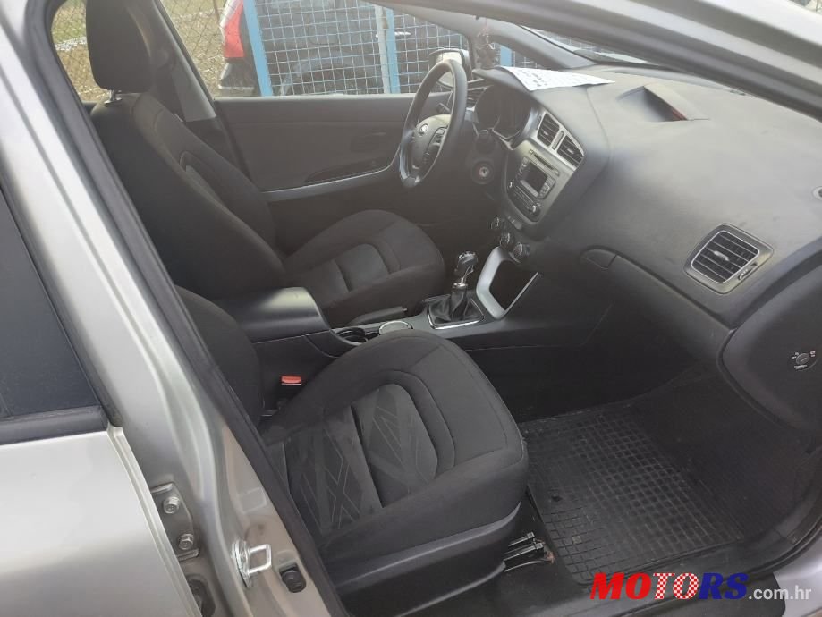 2013' Kia Ceed 1,4 Crdi Lx Eco photo #6