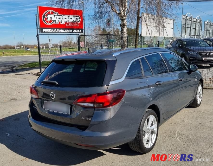 2017' Opel Astra Karavan photo #6