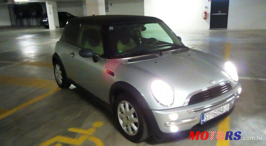 2002' MINI One 1.6 photo #1