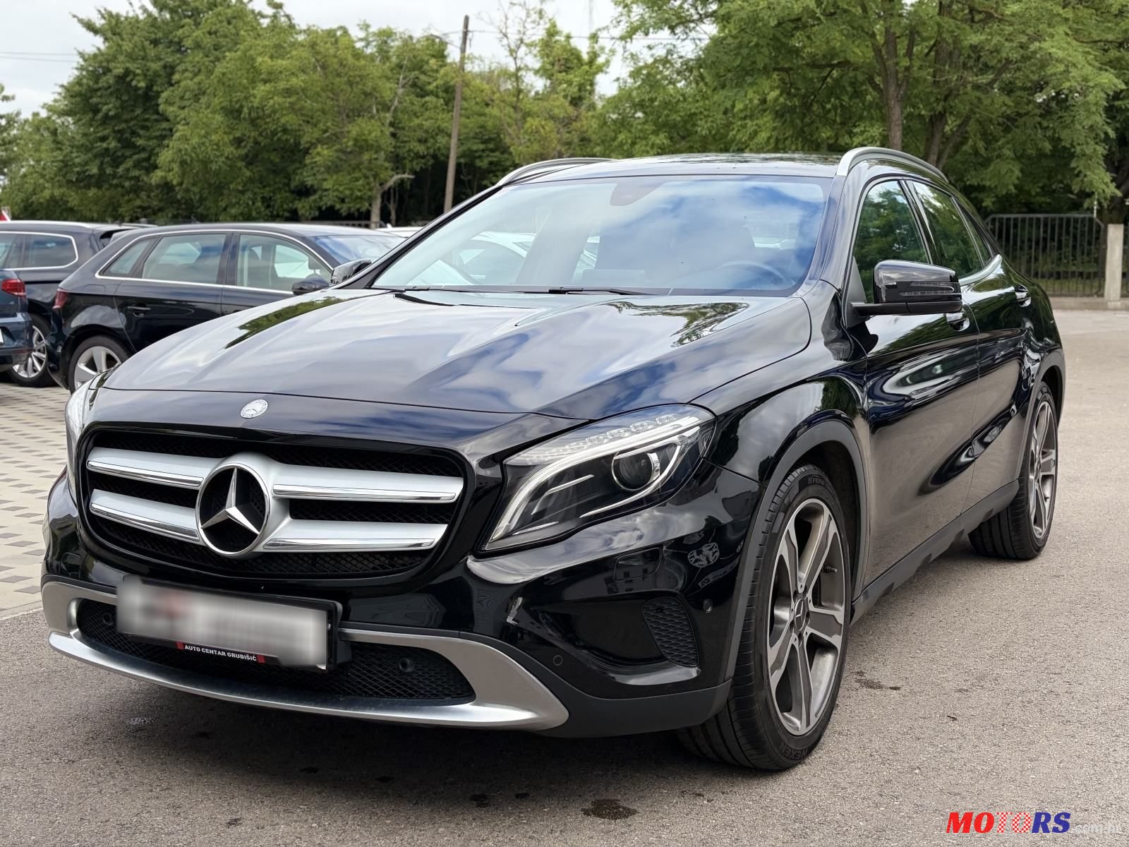 2016' Mercedes-Benz GLA 220 D 4Matic photo #3