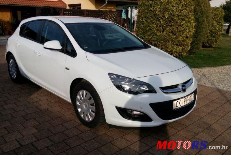 2013' Opel Astra 1.7 Cdti,Navi,Klima,Park.,Čk photo #1