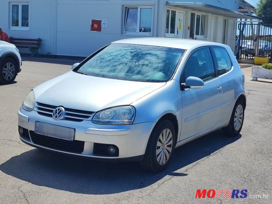 2007' Volkswagen Golf 5 1,4 photo #1