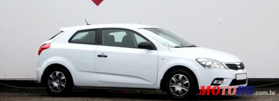 2011' Kia Pro Ceed 1,4 Lx photo #1