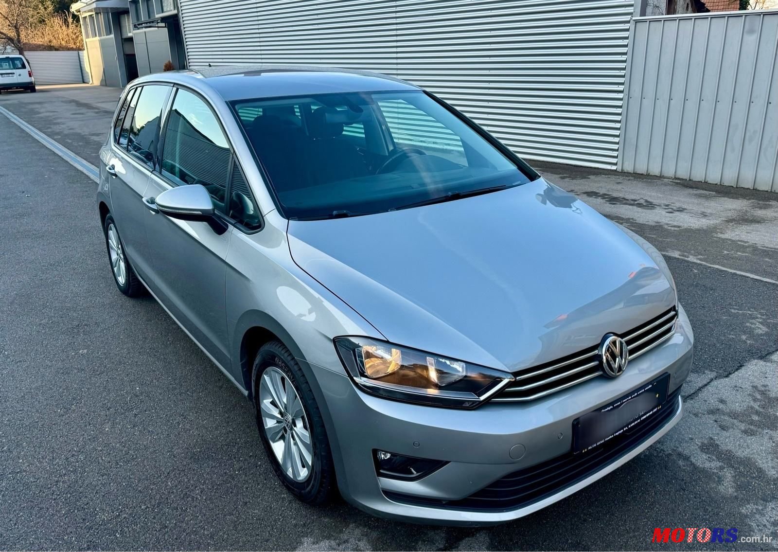 2014' Volkswagen Golf Sportsvan photo #3