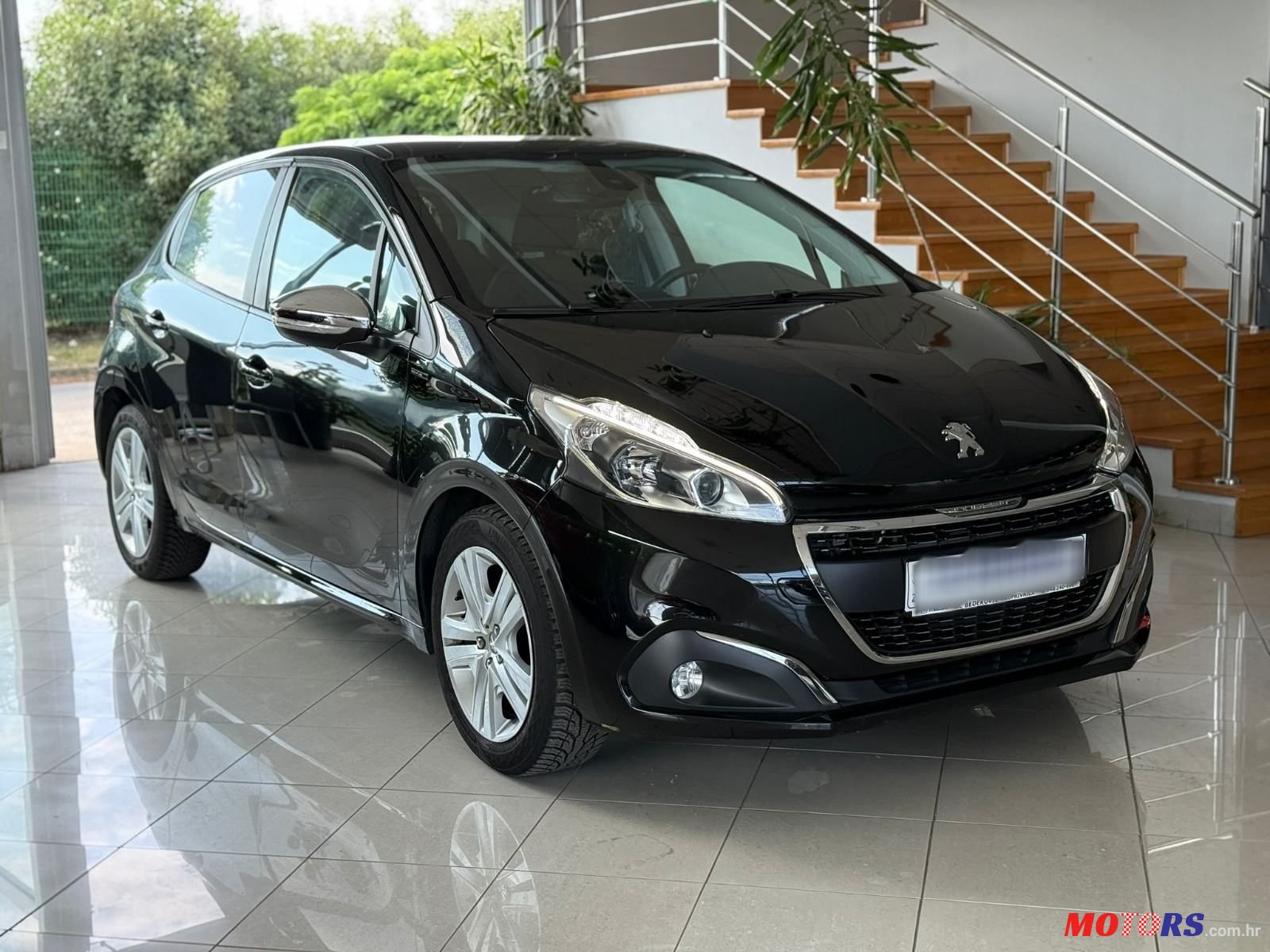 2019' Peugeot 208 1,2 Puretech photo #1