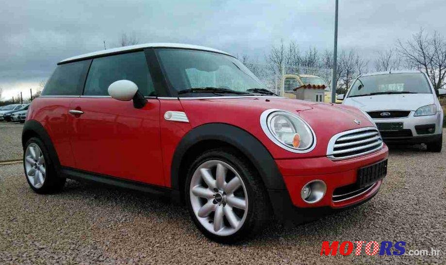 2007' MINI Cooper Cooper photo #2